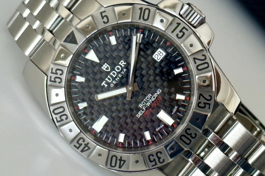 Hydronaut 2 with checkerboard dial